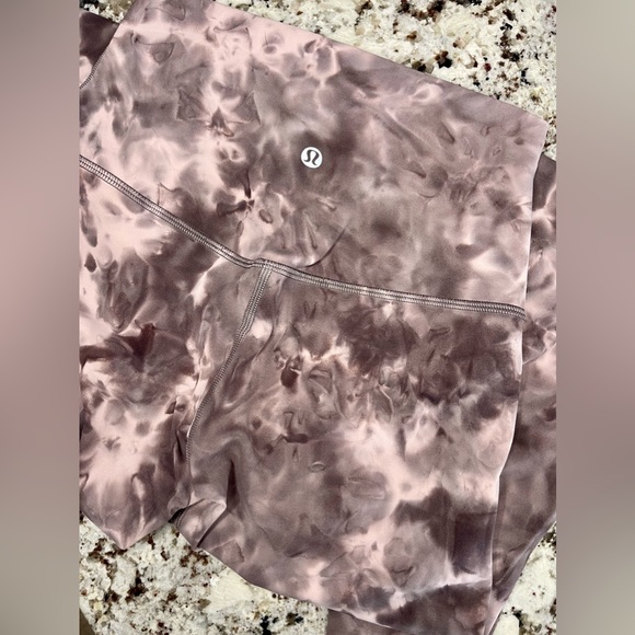 Authentic Lululemon Align HR Pant 28” Diamond Dye Mink Berry  DON8 Size 4 - Picture 3 of 4